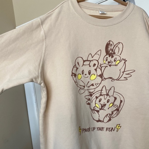 NWOT Uniqlo James Jarvis x Pokemon Long-Sleeve Sweatshirt Kids Size 11-12 - Picture 3 of 9